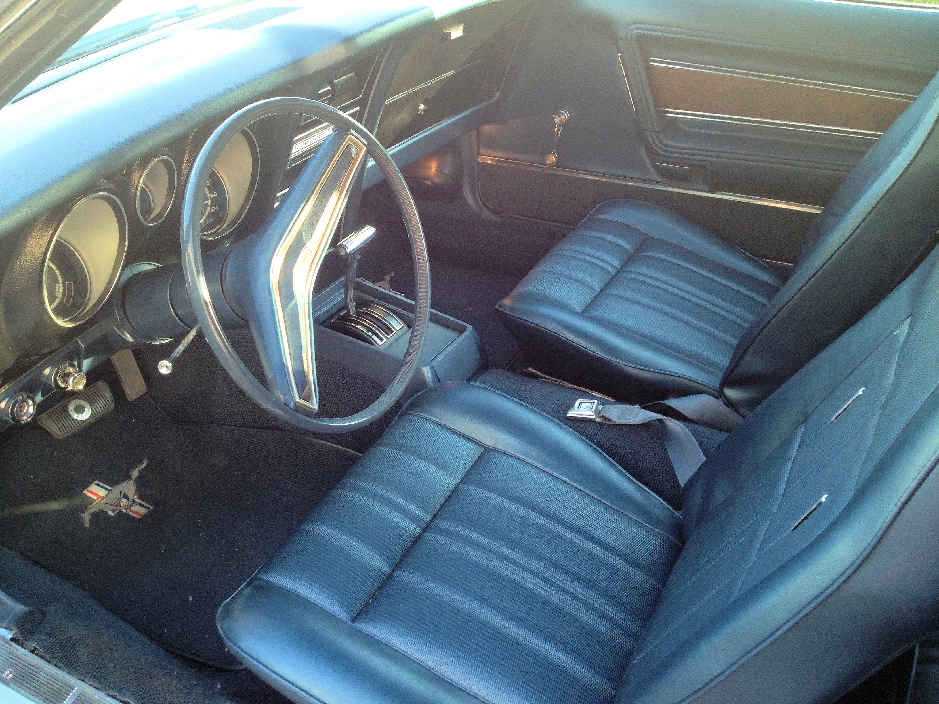Intérieur de la Mustang MACH 1